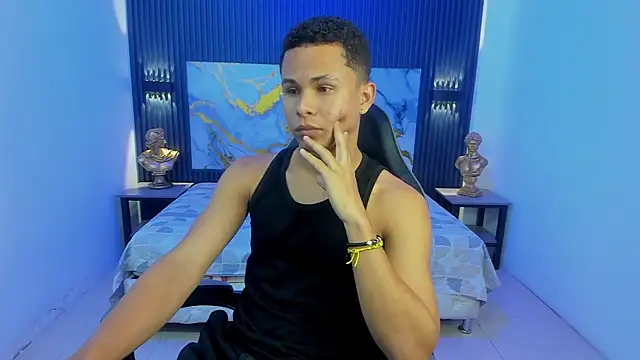 Snapshot of Liams18 chatting on 5, 4, 2026 Liams18 online show from 5, 4, 2026