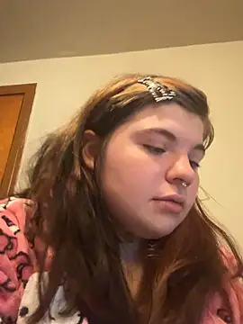 juicygoth202 online show from 5, 11, 2025