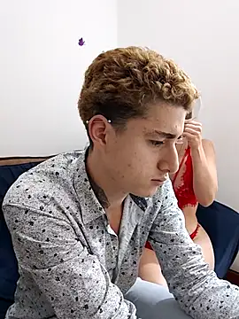 Snapshot of minervaystiven chatting on 8, 11, 2025 minervaystiven online show from 8, 11, 2025