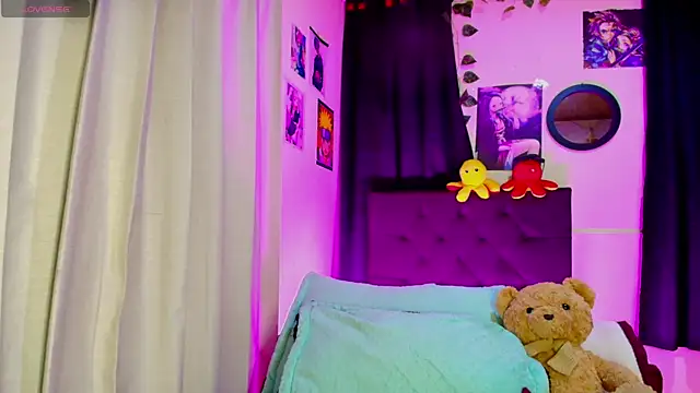 Snapshot of Ashley_21 chatting on 27, 2, 2026 Ashley 21 online show from 27, 2, 2026