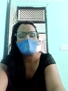 sanjana077 online show from 25, 11, 2025