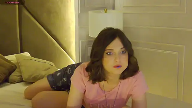 Snapshot of Ruby_de_Cherry chatting on 11, 11, 2025 Ruby de Cherry online show from 11, 11, 2025