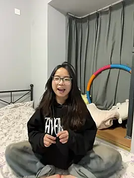 Hmm 0303 online show from 5, 4, 2026