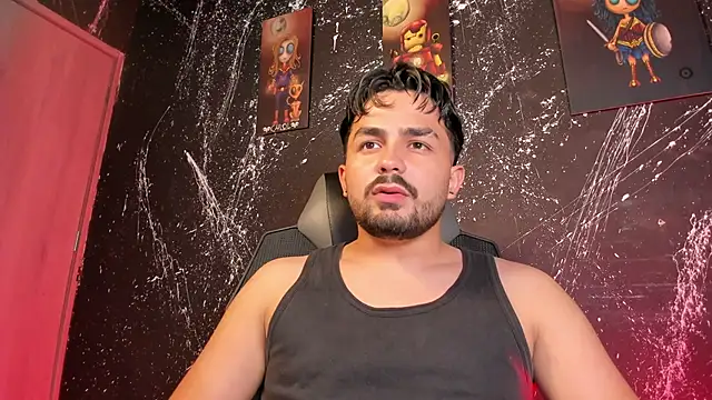 Snapshot of JonnSnow_ chatting on 8, 11, 2025 JonnSnow online show from 8, 11, 2025