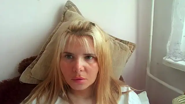 HornyElena online show from 10, 4, 2026