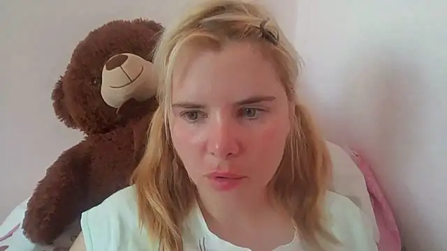 HornyElena online show from 26, 6, 2026