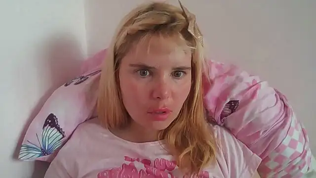 HornyElena online show from 18, 7, 2026
