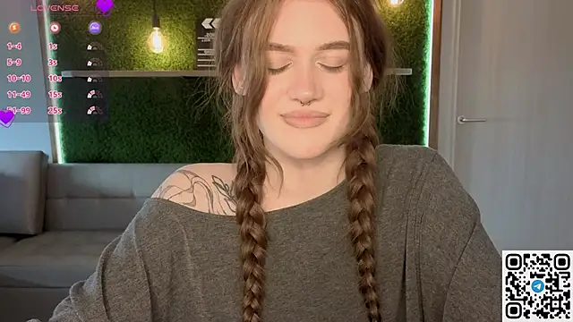 eshleeygreen online show from 17, 4, 2026