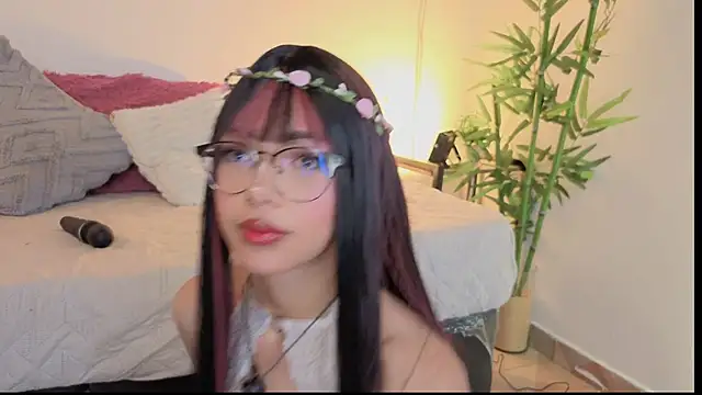  ViolletteNoir  online show from 7, 3, 2026