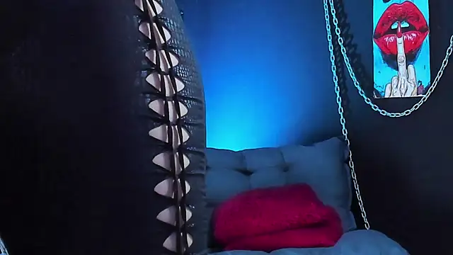 KatrinaStone online show from 8, 4, 2026