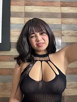 Snapshot of LoliitaBennett chatting on 26, 2, 2026 LoliitaBennett online show from 26, 2, 2026