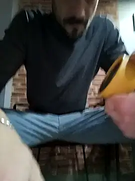 Snapshot of ricardo34mlg chatting on 7, 11, 2025 ricardo34mlg online show from 7, 11, 2025