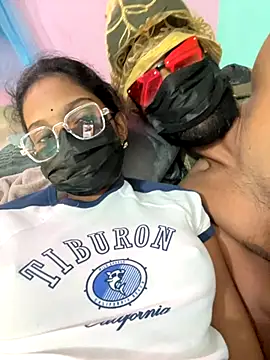 leenaboyxh online show from 13, 11, 2025