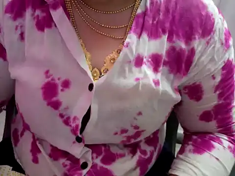 Snapshot of Tamil_VirginAss2 chatting on 22, 2, 2026 Tamil VirginAss2 online show from 22, 2, 2026