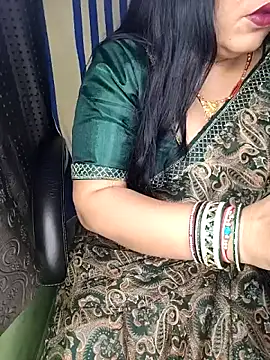 Snapshot of indian_Teena_Bhabhi chatting on 19, 4, 2026 indian Teena Bhabhi online show from 19, 4, 2026