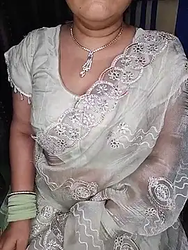 Snapshot of indian_Teena_Bhabhi chatting on 17, 5, 2026 indian Teena Bhabhi online show from 17, 5, 2026