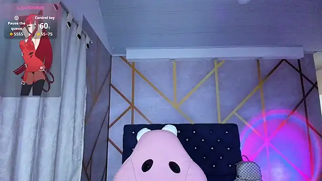  vaiolet owo online show from 8, 2, 2026