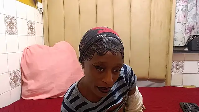 Nikistickyxx25 online show from 5, 6, 2026