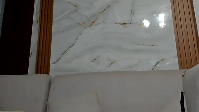 LilyGarcia online show from 8, 6, 2026