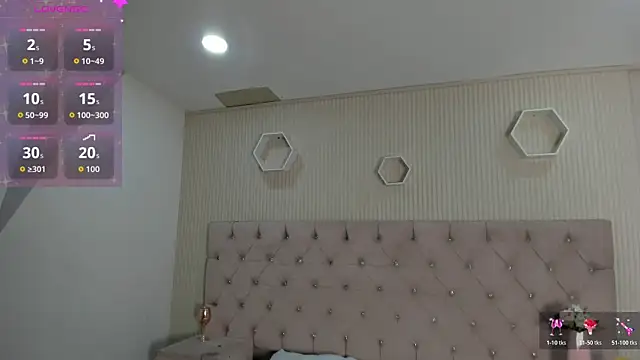 ZarinaWynne online show from 17, 5, 2026