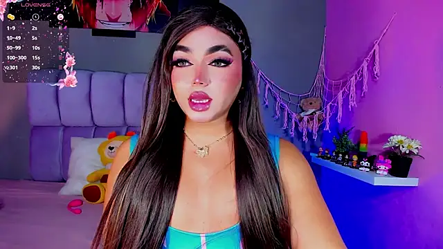 Lovely-Hinata online show from 15, 7, 2026