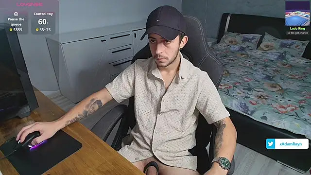 Snapshot of adamrayn chatting on 9, 11, 2025 adamrayn online show from 9, 11, 2025