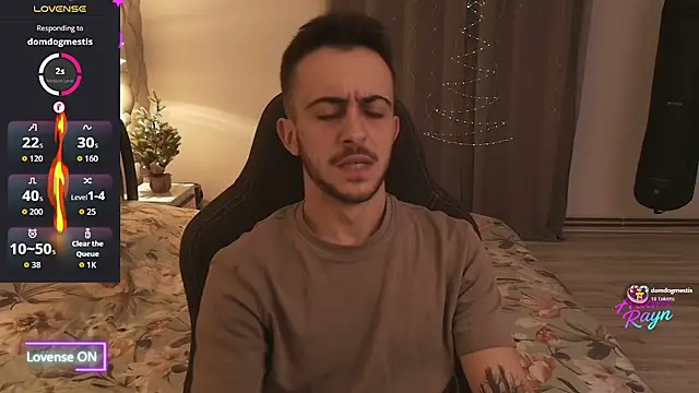 Snapshot of adamrayn chatting on 20, 12, 2025 adamrayn online show from 20, 12, 2025