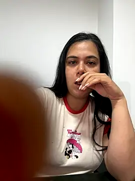 Snapshot of LorieFerrer chatting on 19, 9, 2025 LorieFerrer online show from 19, 9, 2025