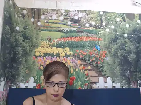 Snapshot of indiantemptress694u chatting on 11, 11, 2025 indiantemptress694u online show from 11, 11, 2025