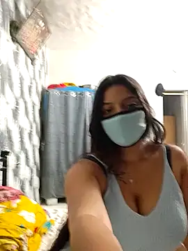 Snapshot of anisha2025 chatting on 14, 11, 2025 anisha2025 online show from 14, 11, 2025