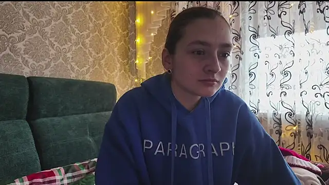 SweetLiaison online show from 23, 12, 2025