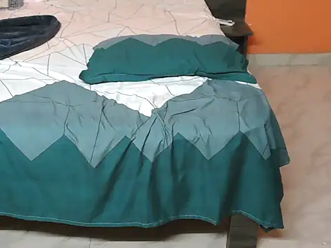 DoremonGirl online show from 9, 3, 2026