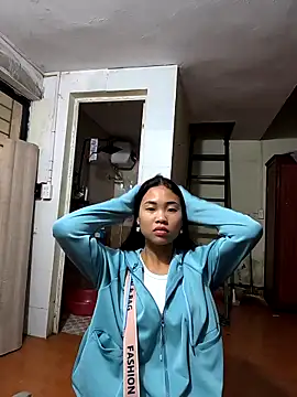 Lynly k2 online show from 6, 4, 2026