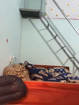 Lynn-122 online show from 18, 11, 2025