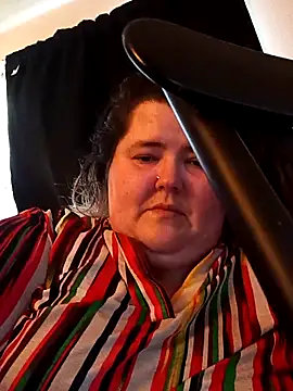 Snapshot of mayflower420 chatting on 13, 4, 2026 mayflower420 online show from 13, 4, 2026