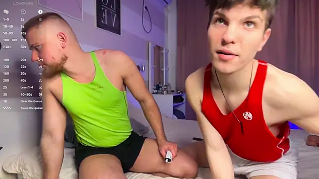 Snapshot of Hotpeppers666 chatting on 5, 4, 2026 Hotpeppers666 online show from 5, 4, 2026