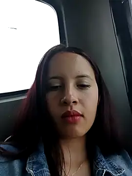 Chloe 2-4 online show from 10, 11, 2025