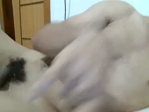 Snapshot of Delvin_Hot_ chatting on 7, 11, 2025 Delvin Hot online show from 7, 11, 2025