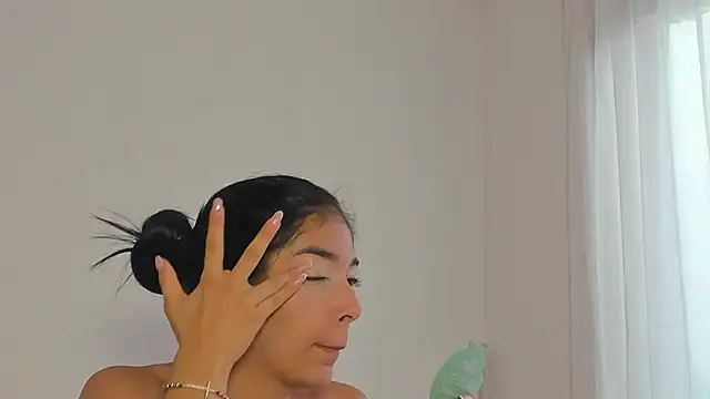 lunnarosse online show from 23, 11, 2025