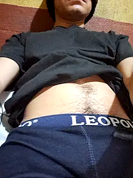 Snapshot of Dav354 chatting on 9, 11, 2025 Dav354 online show from 9, 11, 2025