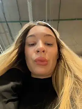 SashaCatt online show from 1, 3, 2026