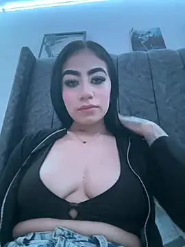 SCARLETT INK  online show from 1, 2, 2026