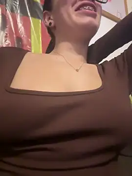Snapshot of SCARLETT_INK_ chatting on 13, 4, 2026 SCARLETT INK online show from 13, 4, 2026