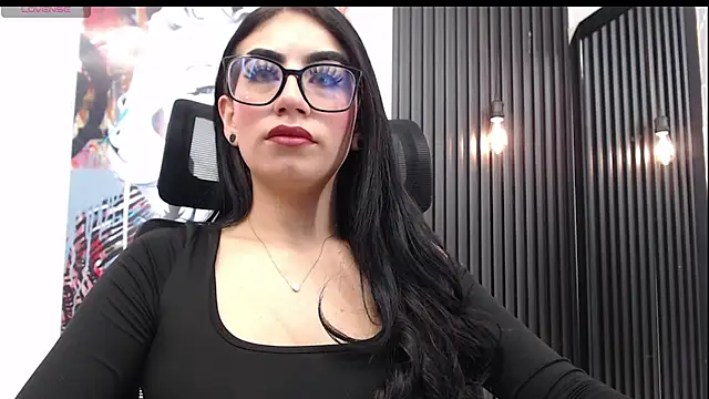 Snapshot of SCARLETT_INK_ chatting on 26, 5, 2026 SCARLETT INK online show from 26, 5, 2026