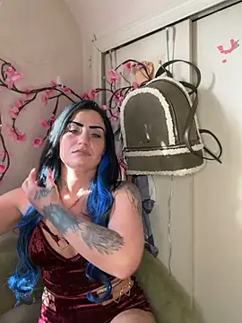 ValayaNoire online show from 9, 2, 2026