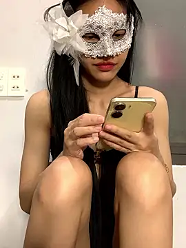 Snapshot of Tiny-122 chatting on 18, 1, 2026 Tiny-122 online show from 18, 1, 2026