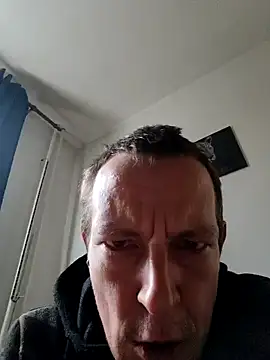 Snapshot of Krocanek chatting on 8, 11, 2025 Krocanek online show from 8, 11, 2025