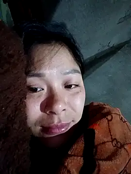 Lyla john online show from 3, 2, 2026