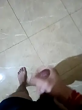 Snapshot of xixix-5 chatting on 10, 11, 2025 xixix-5 online show from 10, 11, 2025