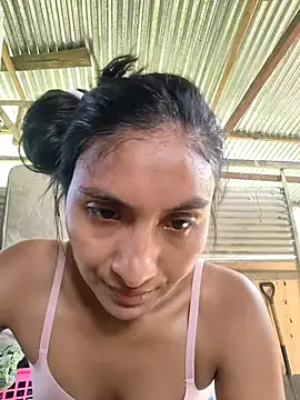 Snapshot of Uvit chatting on 20, 11, 2025 Uvit online show from 20, 11, 2025